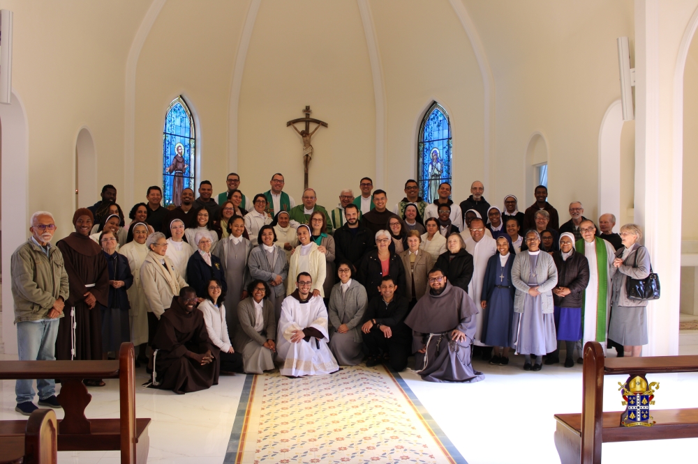 Dom Joel celebra para os religiosos e religiosas no congresso da Vida Religiosa Consagrada